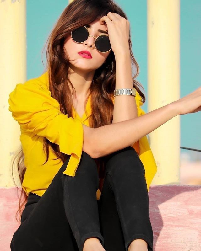 Girl Photo DP 1 girl photo dp girl photo dp,girls dp,girls dp for instagram,attitude girls dp,eye girls dp Girl Photo DP girl photo dp