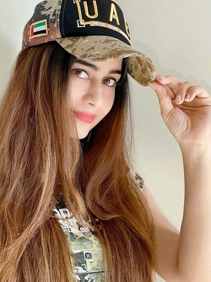 Girl Photo DP 93 girl photo dp girl photo dp,girls dp,girls dp for instagram,attitude girls dp,eye girls dp Girl Photo DP girl photo dp