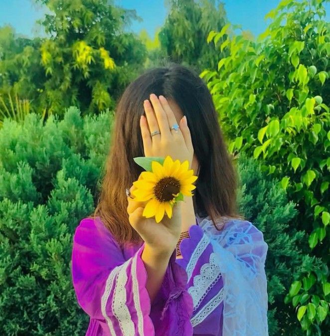970+ Girls DP For Instagram, Stylish Images 51 girls dp for instagram girls dp for instagram,Girls DP,stylish girls dp for Instagram,Instagram Cartoon dp For Girls,desi girls dp for Instagram 970+ Girls DP For Instagram, Stylish Images Instagram dp for Girls
