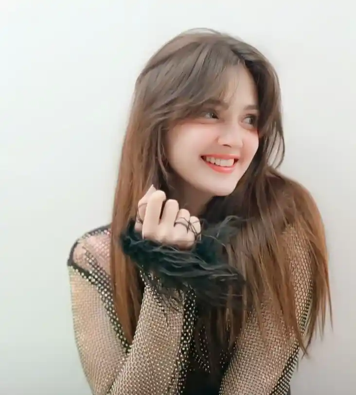 970+ Girls DP For Instagram, Stylish Images 108 girls dp for instagram girls dp for instagram,Girls DP,stylish girls dp for Instagram,Instagram Cartoon dp For Girls,desi girls dp for Instagram 970+ Girls DP For Instagram, Stylish Images Instagram dp for Girls
